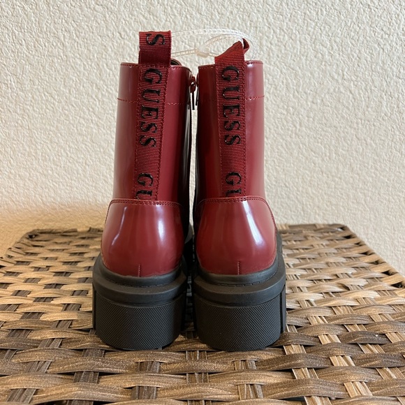 ❌SOLD❌NWOT Guess Dark Red Combat Boots size 8.5W - Picture 5 of 9